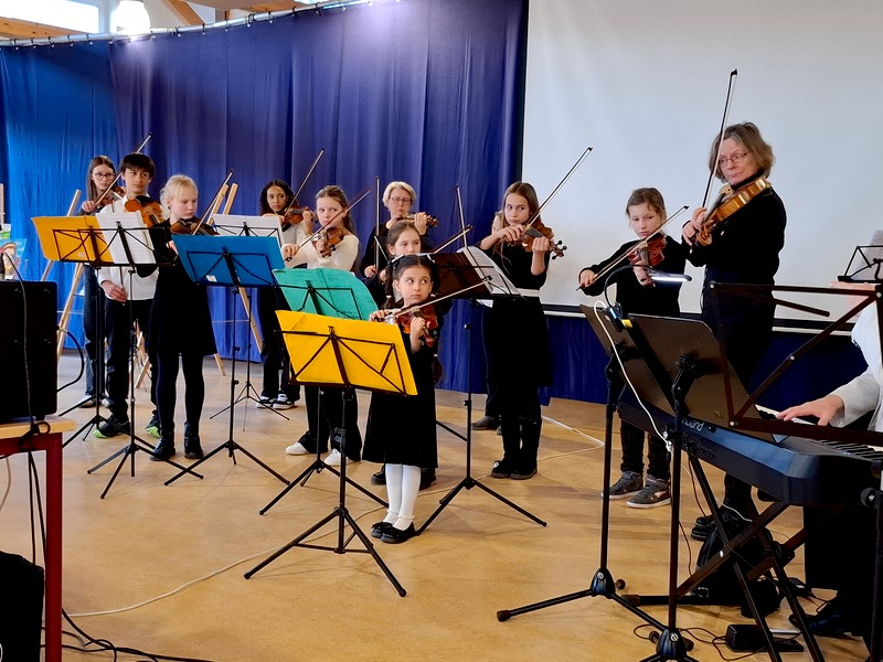 Benefizkonzert in Panketal: Musik für die Ukraine und Hoffnung in schweren Zeiten, Hohen Neuendorf Benefizkonzert in Panketal: Musik für die Ukraine und Hoffnung in schweren Zeiten, Hohen Neuendorf